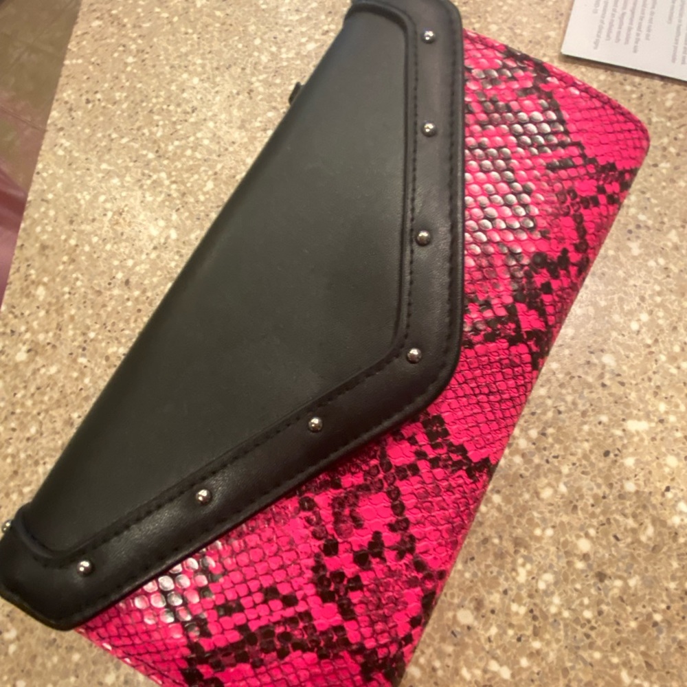 Wallet - Picture 2 of 7